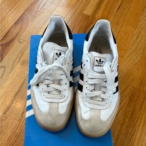 Adidas sambae White and Black Sneakers womens 7